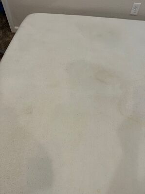 Before and After Mattress Cleaning in Jacksonville, FL (2)