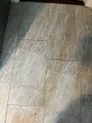 Before & After Tile & Grout Cleaning in Jacksonville, FL (3)