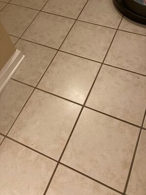 Before & After Tile & Grout Cleaning in Jaksonville, FL (3)