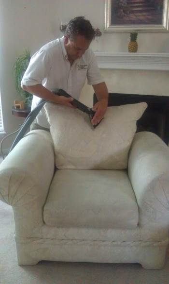 Upholstery Cleaning in Jacksonville, FL