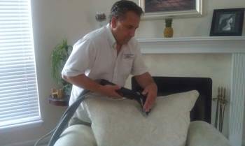 Upholstery Cleaning in Jacksonville, FL